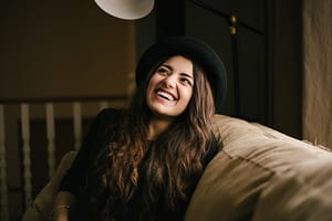 priscilla-du-preez-iprSslEBheg-unsplash Spiritual life Meditation Online